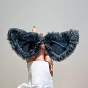 Chic Radiance: KAMMPT Heart-Shaped Furry Sunglasses – Vintage Glamour in UV400 Shades