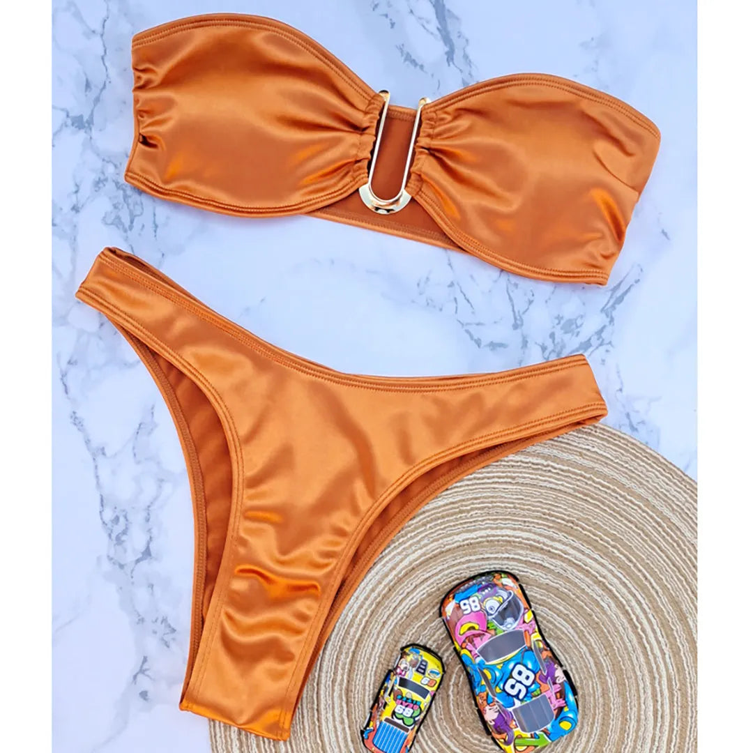 Chic Allure: New Strapless Bandeau Bikini Set 2023