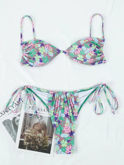 Chic Harmony: Solid Color Three-Piece Bikini Set 2023