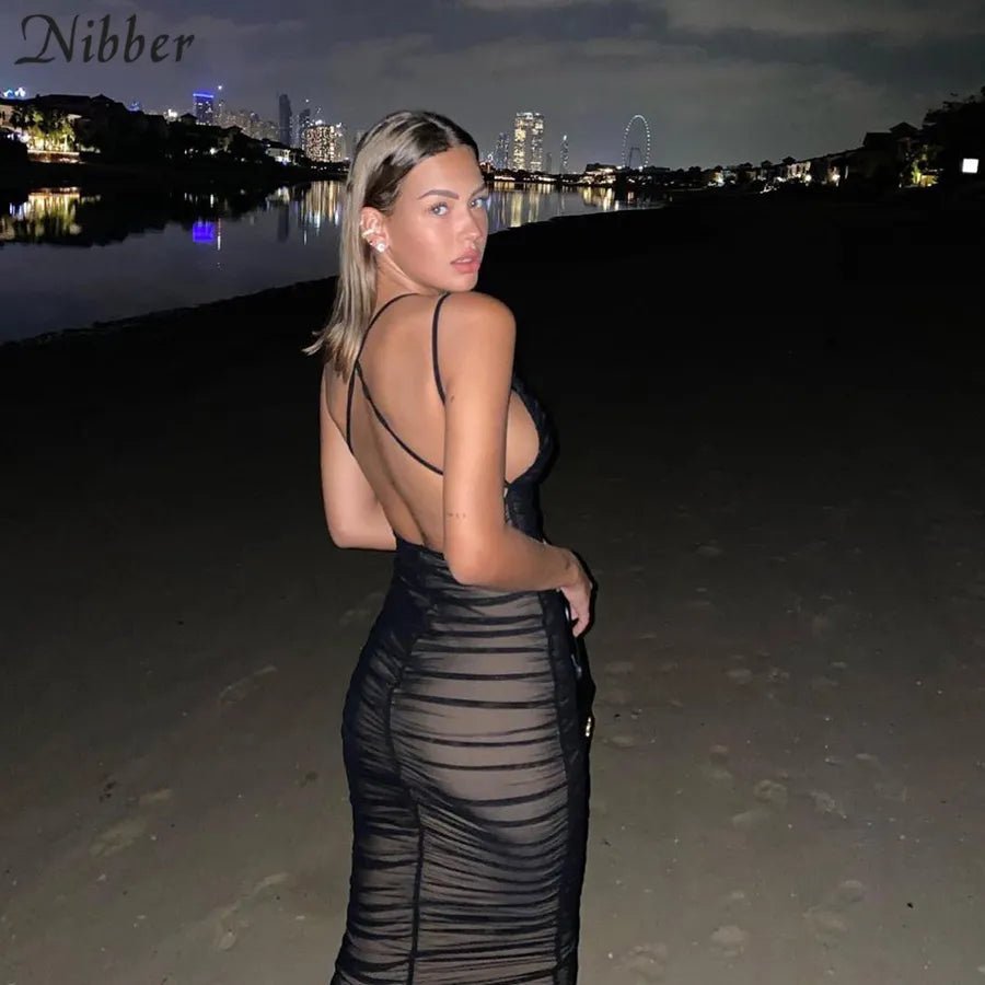 Nibber Elegance: Mesh Pleated Long Prom Dress