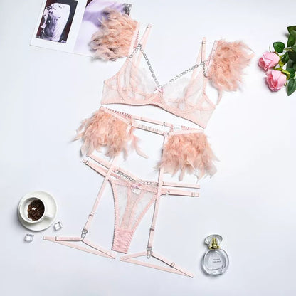 MUZISKAT Feathered Luxury Lingerie Set