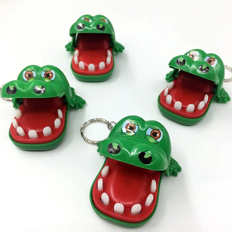 Playful Crocodile Bite Keychain: Fun and Creative Depressurize Game Toy