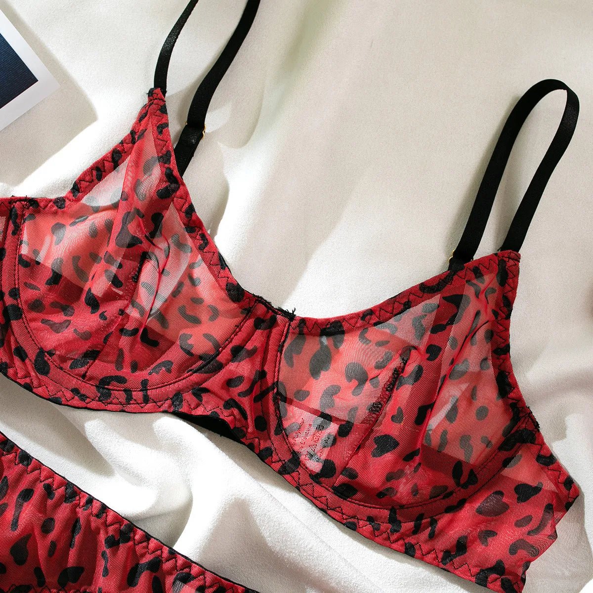 Yimunancy Leopard Mesh Lingerie Set